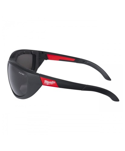 Milwaukee Okulary ochronne z uszczelką 4932471886 - przyciemniane PREMIUM